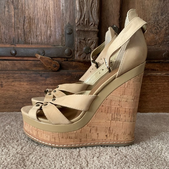 ALDO Platform-Wedge - Picture 2 of 7